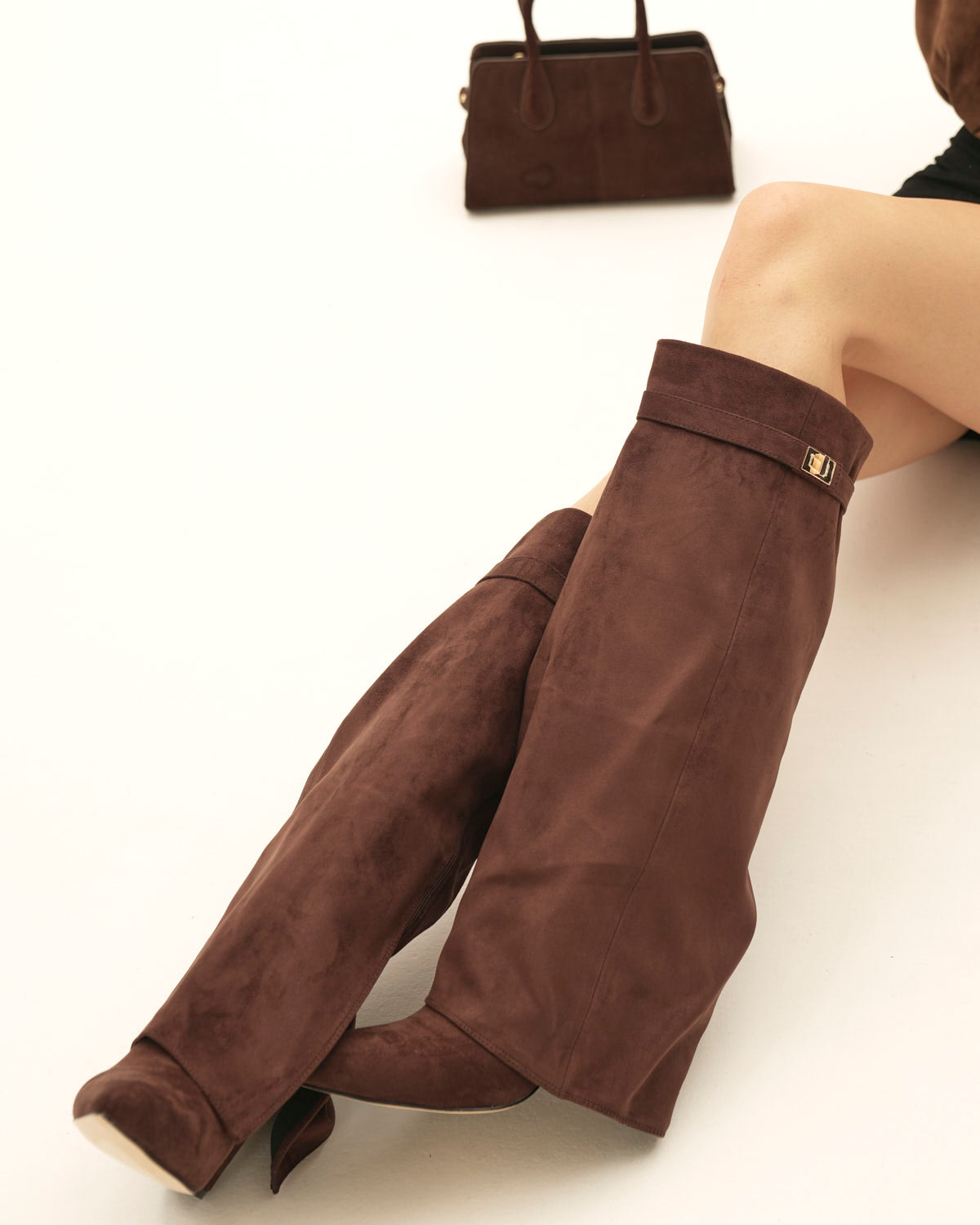 Botas rectas de ante Elene - Marrón