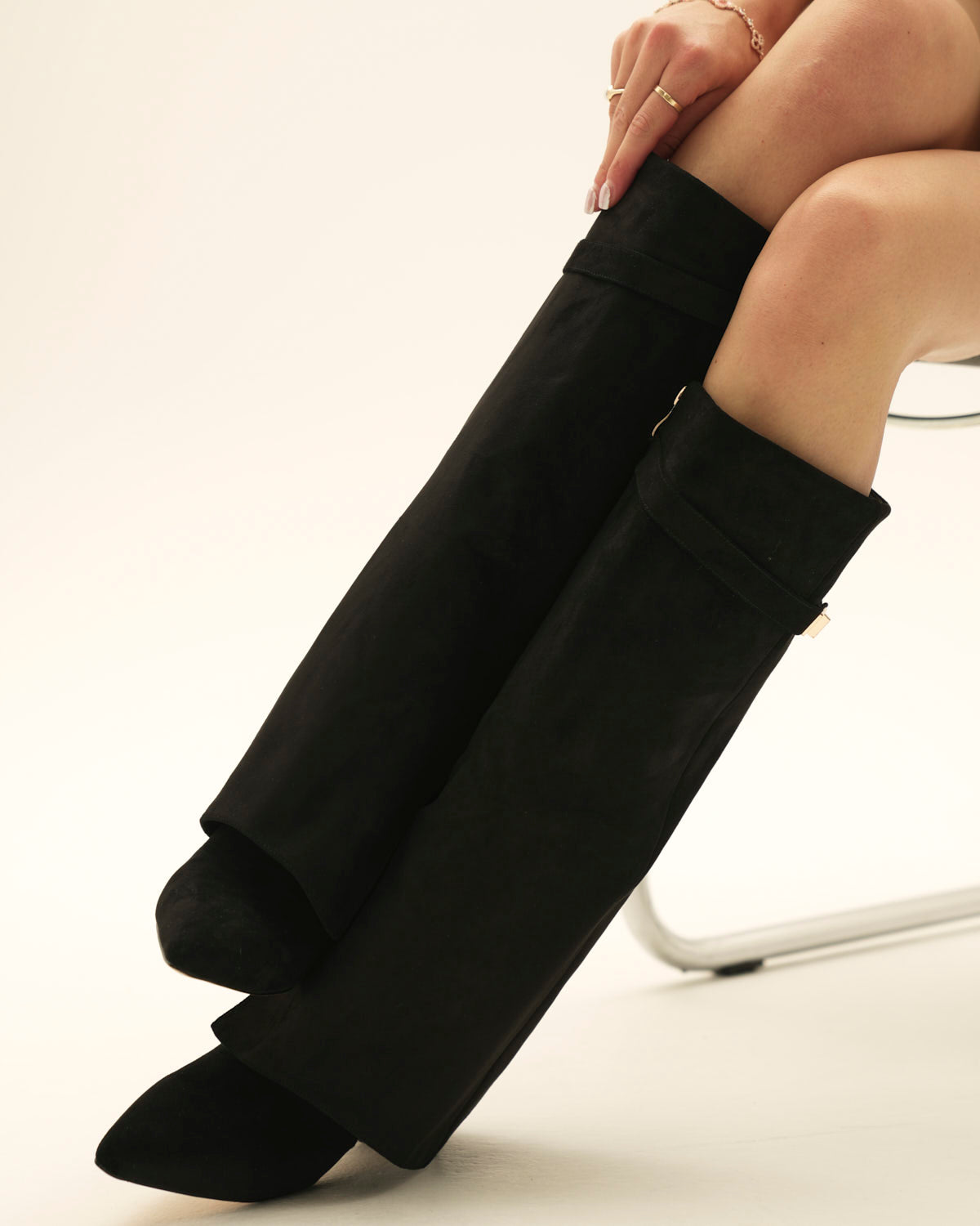 Botas rectas de ante Elene - Negras