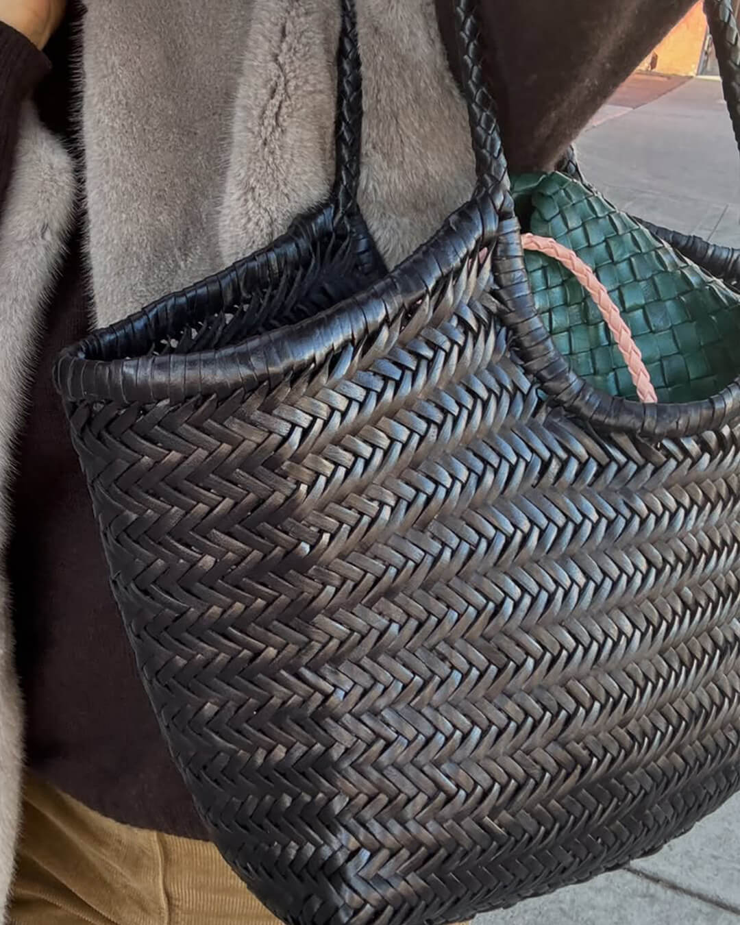 Bolso tejido de piel sintética Rica