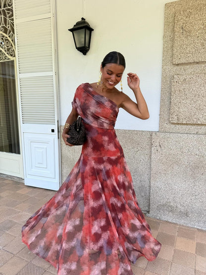 Valentina Drees - Red