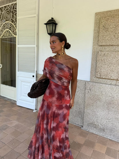 Valentina Drees - Red