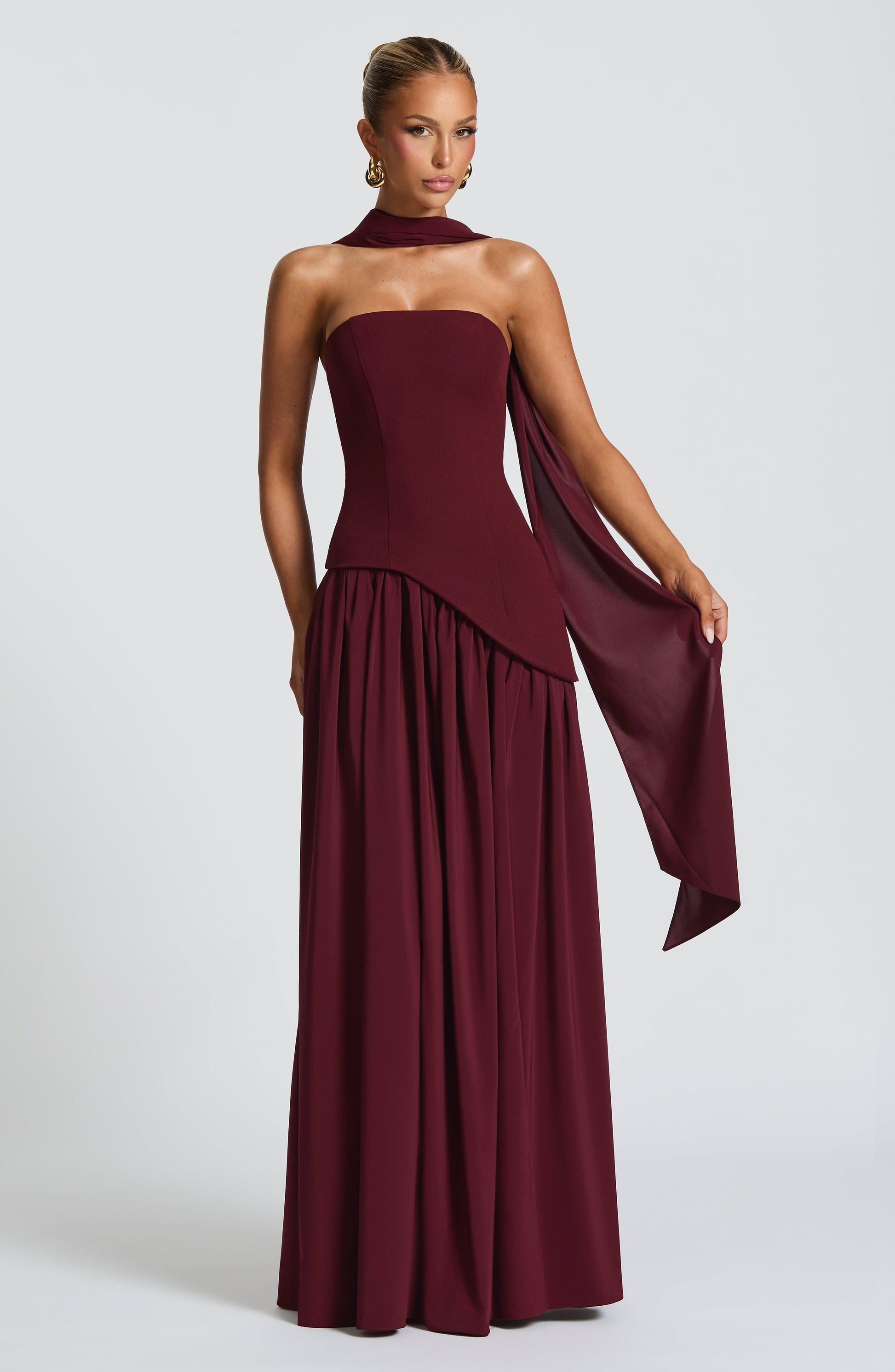 Oriane Maxi Dress - Wine Red Chanteluxe Oriane Maxi Dress - Wine Red Chanteluxe