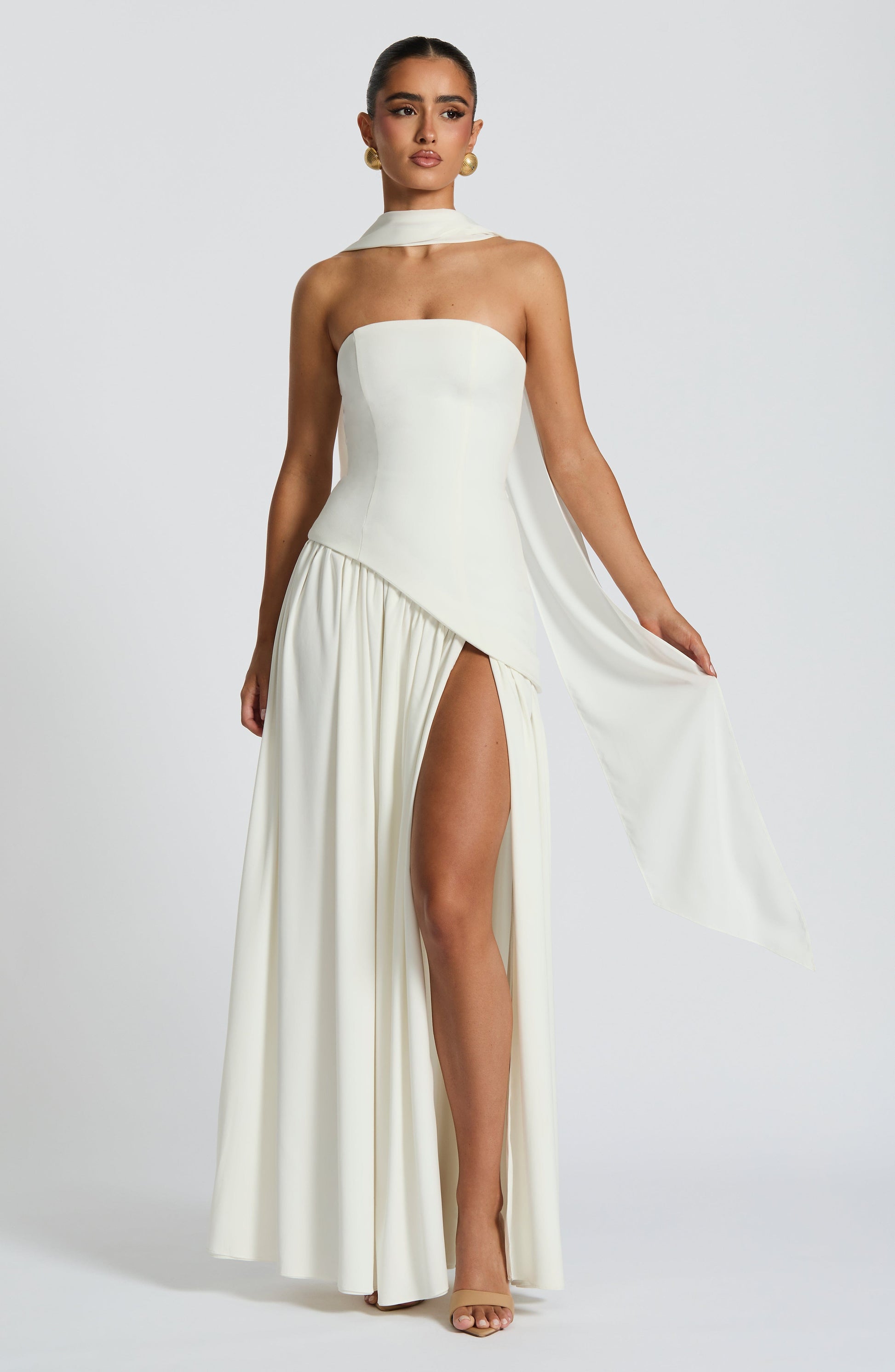 Maliyah Maxi Dress - Ivory Dress Babyboo Fashion Premium Exclusive Design
